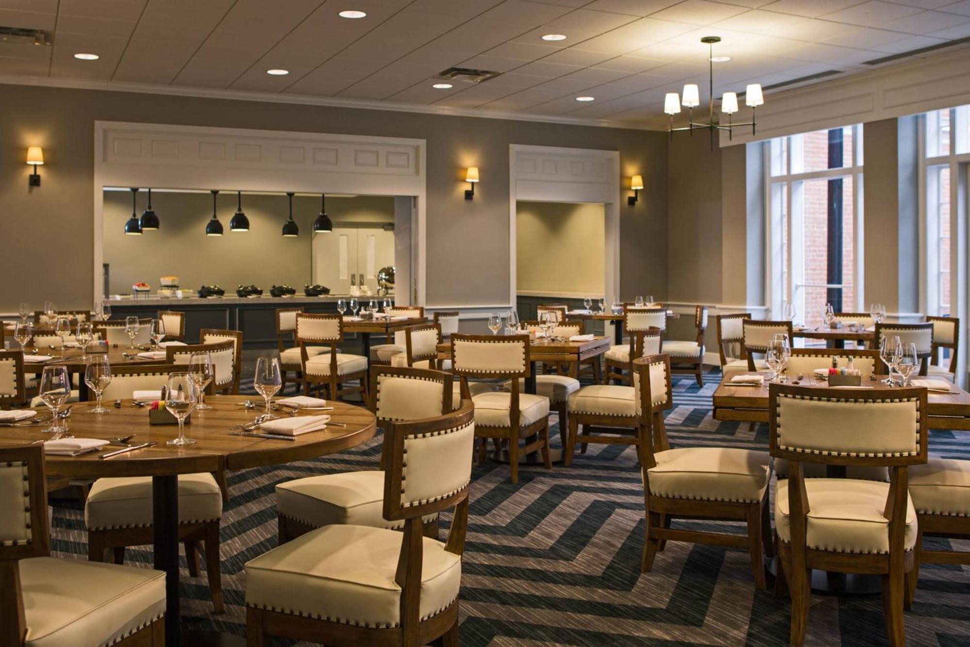 College Park Marriott Hotel & Conference Center Buitenkant foto